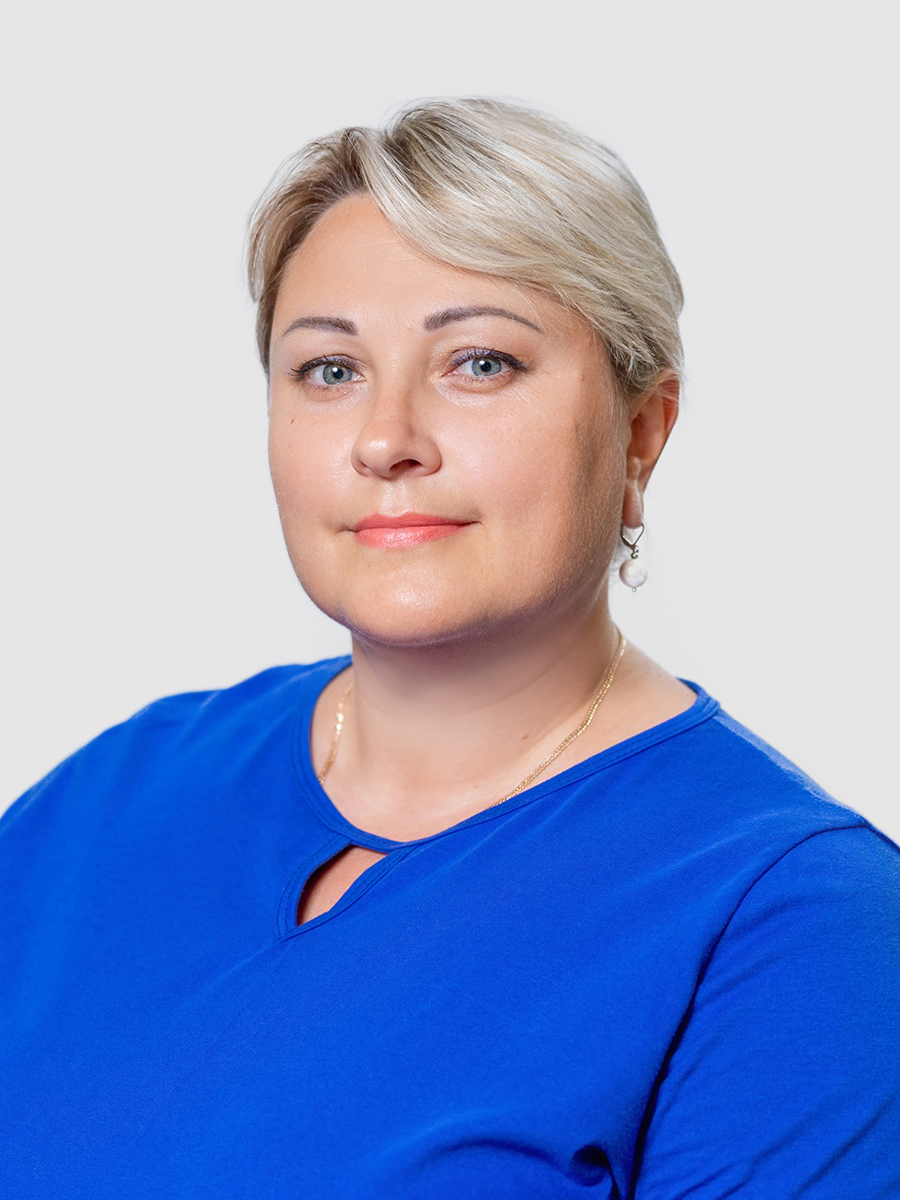 Заместитель заведующего Любимова Ольга Юрьевна.